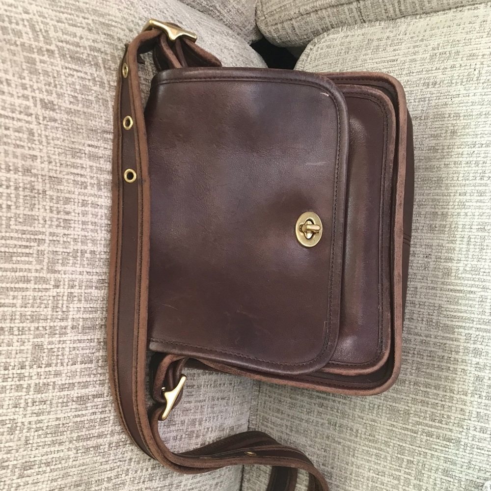 Vintage coach leather crossbody purse